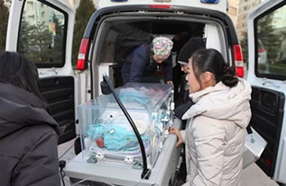 华蓥市妇婴监护型护送